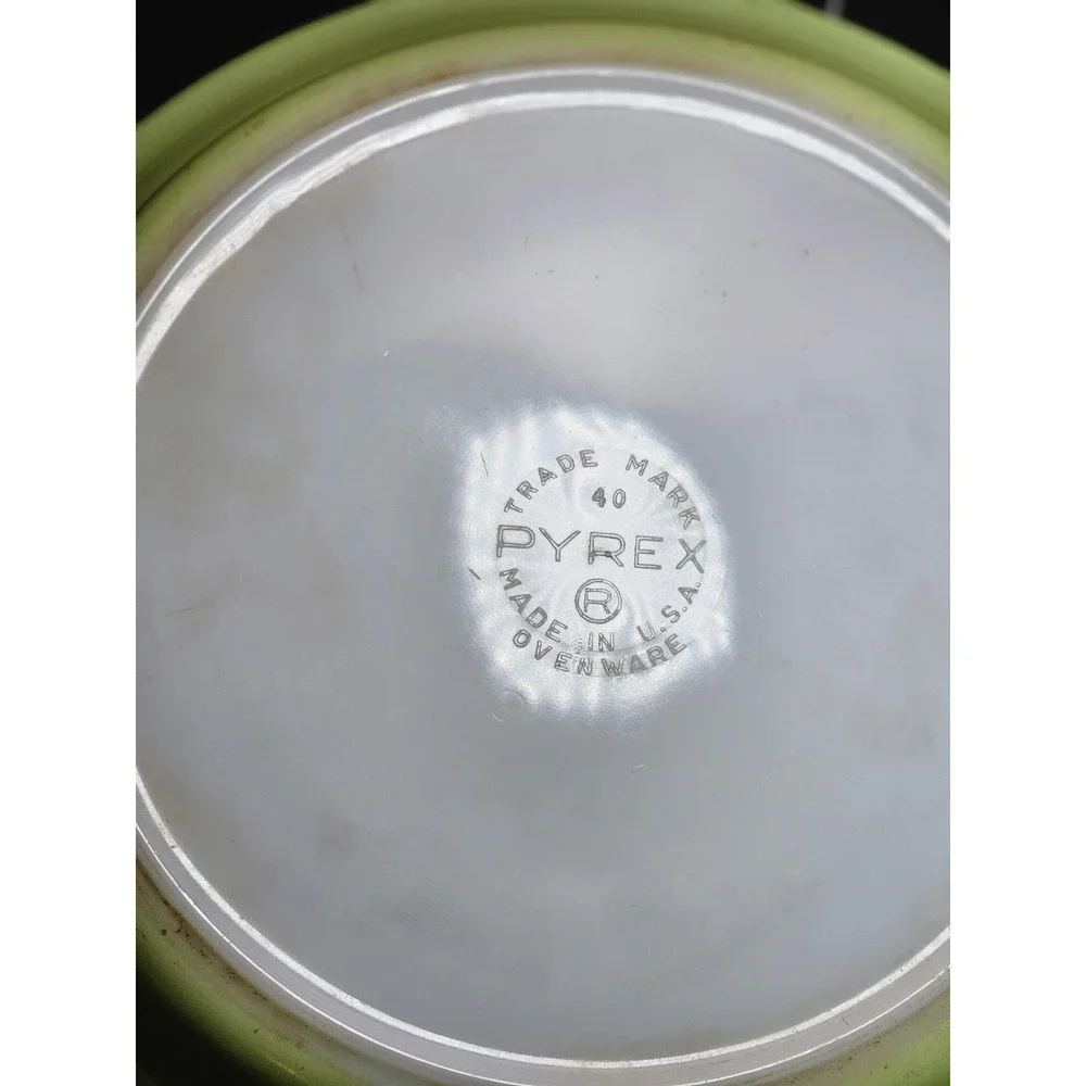 Vintage Pyrex Lime Green Pie Plate #909 Mid Century Ovenware USA